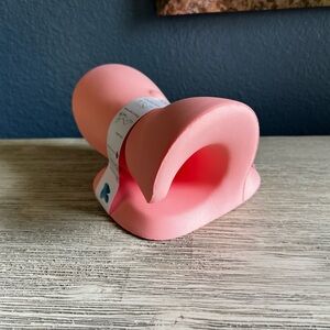 🆕 Ergonomic Neck & Shoulder Relaxer